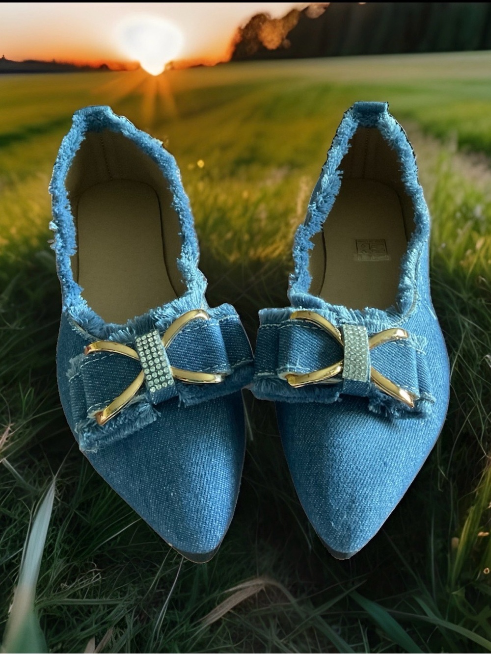 Denim Blue Pointed Toe Flats Gold Bow Rhinestone Accent Size 40 / US 9 - Picture 9 of 10